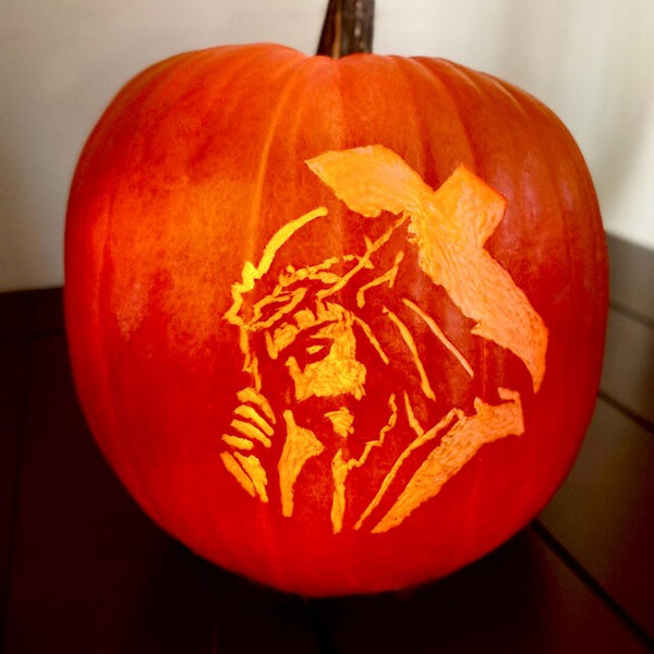 Lisa carved pumpkin